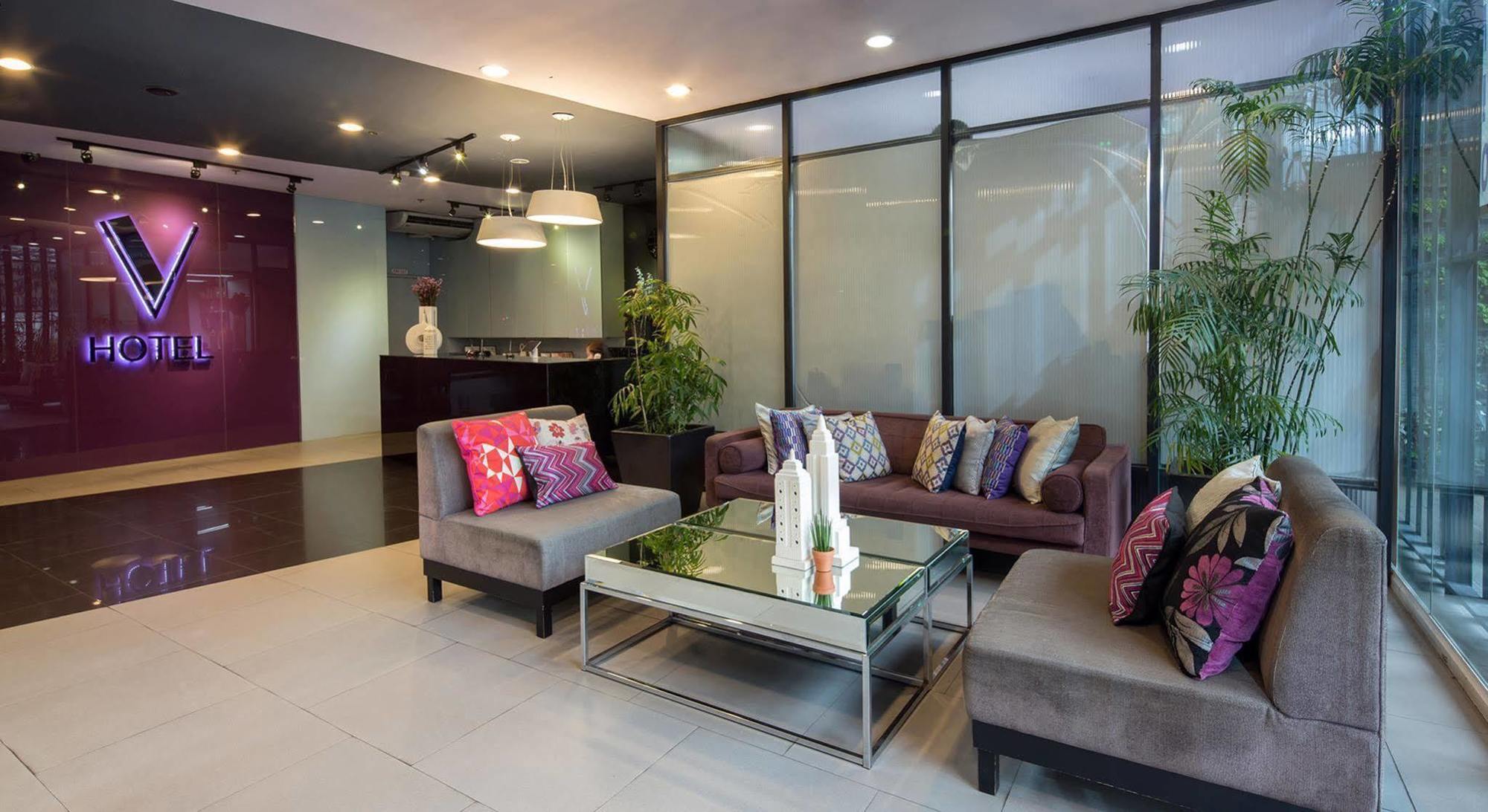 V Hotel Manila Zewnętrze zdjęcie